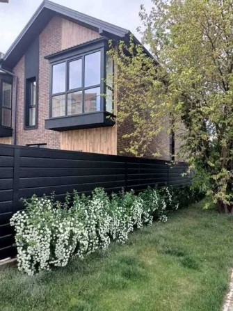 Таунхаус в ЦЕНТІ МІСТА. Центрталізовані комунікації,газ!!! - фото 1