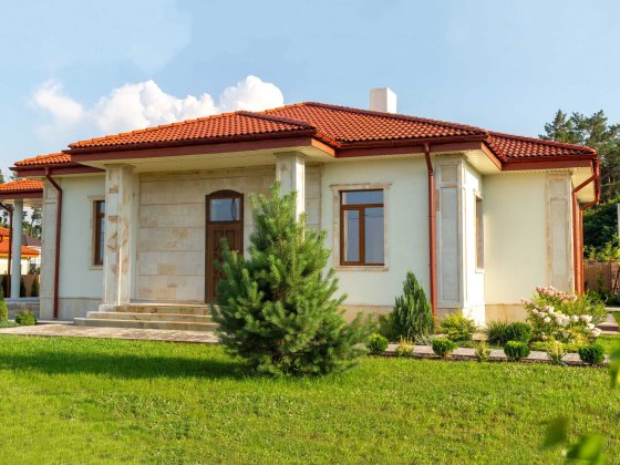 Якісний одноповерховий будинок 250 кв м у Бучі Буча