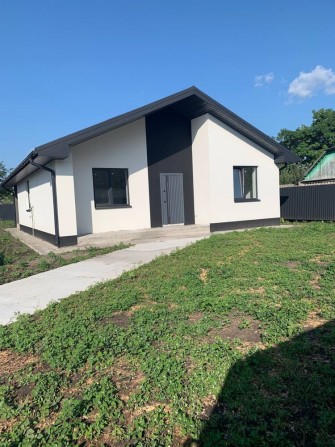 Продам будинок в центрі - фото 1