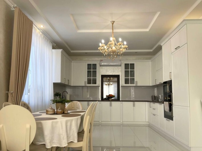 Зупинись і подивись.Продаж неймовірно стильного і якісного будинка! - фото 1