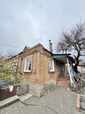 Будиноку вул Квітуча Волховська Карачуни - фото 1