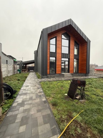 Будинок з частковим ремонтом. Ділянка 6 сот - фото 1