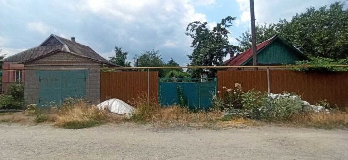 Продам дом с участком - фото 1