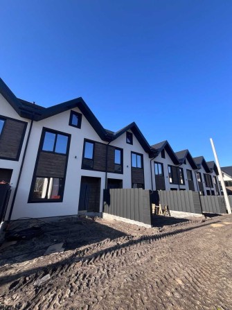 Таунхаус з керамоблоку біля парку. Розтермінування до 18 місяців! - фото 1