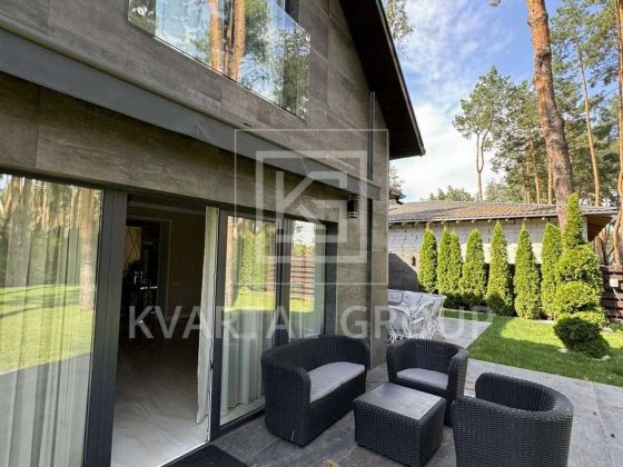 Продаж двоповерхового будинку в елітному районі лісової Бучі, 10 сот. Буча