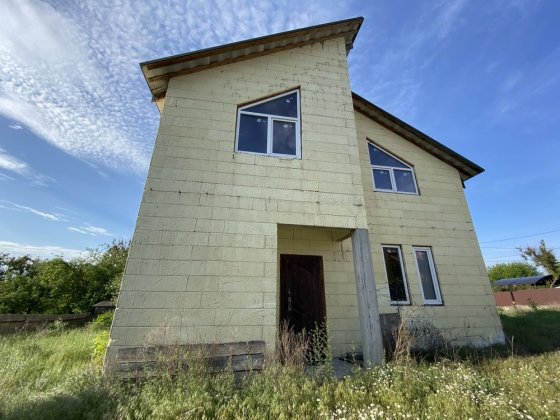 Двоповерховий будинок Буча Дом Буча