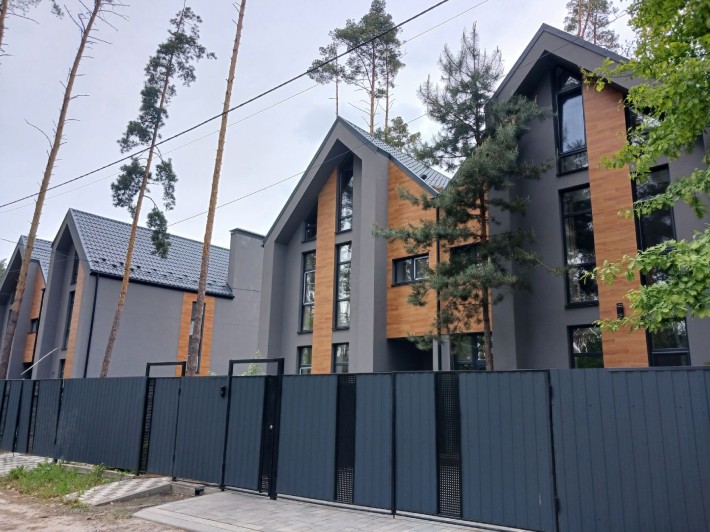 Новый КГ в лесу.Локация Топ. 2х эт Таун с газ.отоплением - фото 1