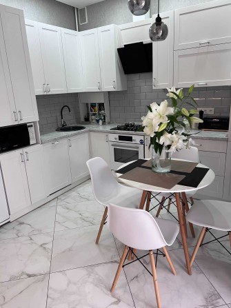 Таунхаус з ремонтом біля Центрального парку, навпроти Сільпо! ГАЗ! - фото 1