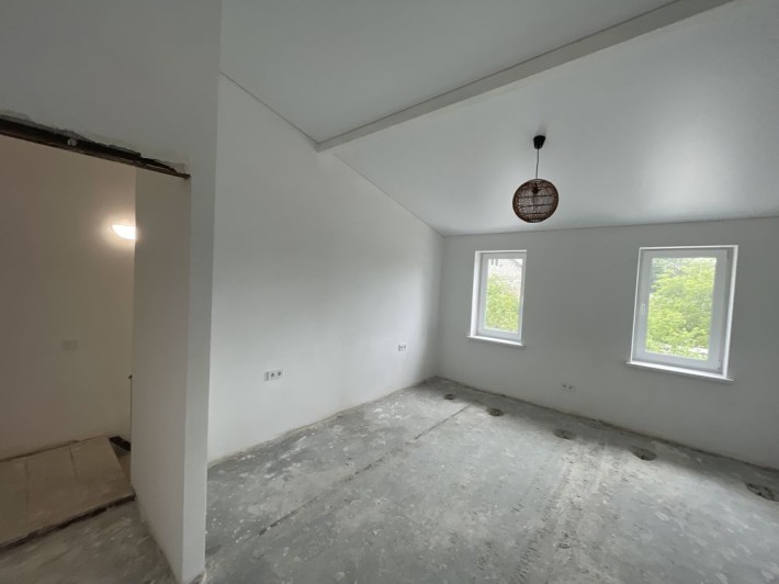 2 хв від МакДональдс, вулиця Києво-Мироцька під чистовий ремонт - фото 1