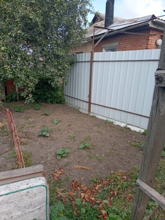 Продам будинок в центрі міста - фото 1