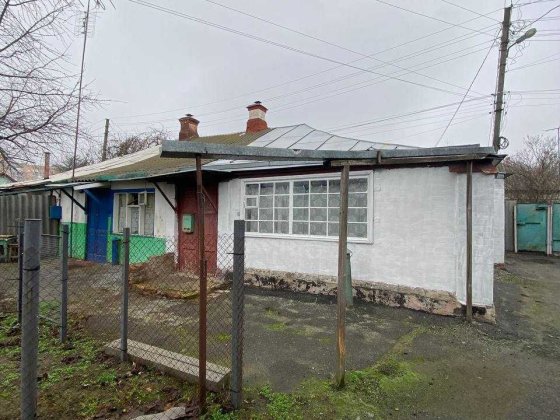 Будинок біля Конкорду — всього 13 500 $! Полтава