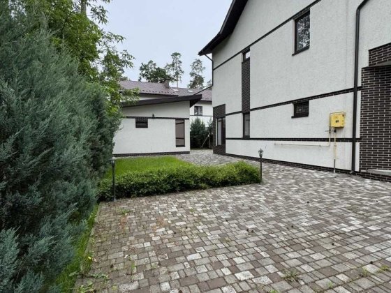 Продаж дуплексу в лісовій Бучі з власною сауною на ділянці поруч Новус Буча