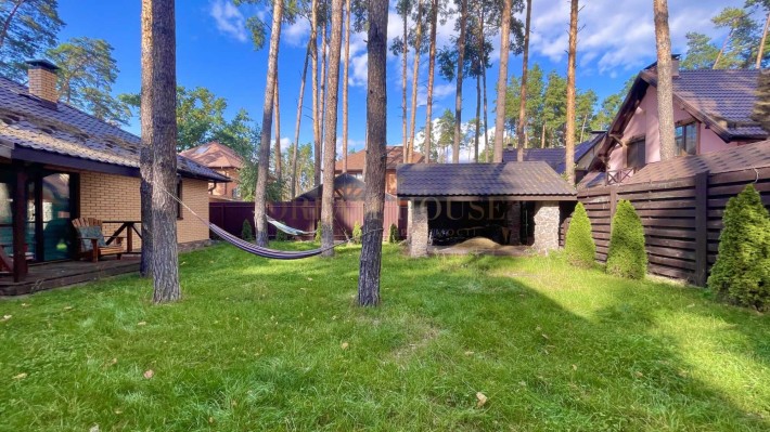 Одноповерховий будинок з ремонтом у м. Ірпінь. Газове опалення - фото 1