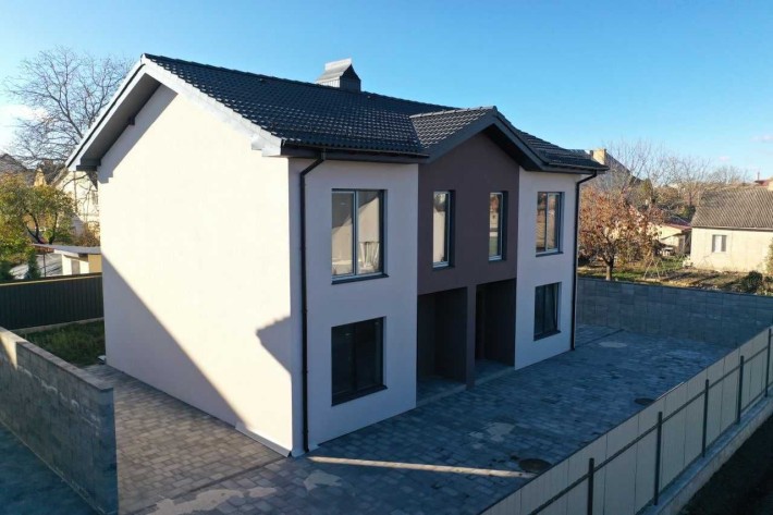 Продам готовий якісний двоян в супер локації на Гідропарку ! - фото 1