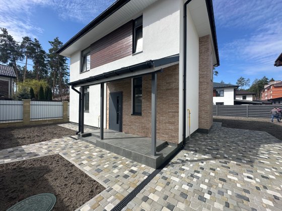 Продам Будинок з Наповненням по вул. Михайловського в Лісовій Бучі. Буча