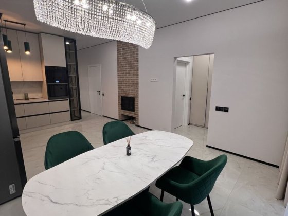 Котедж з ремонтом! Рівне