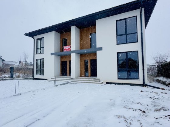 Котедж на масиві Криниченька, р-н Зоопарку. Без комісії! Рівне