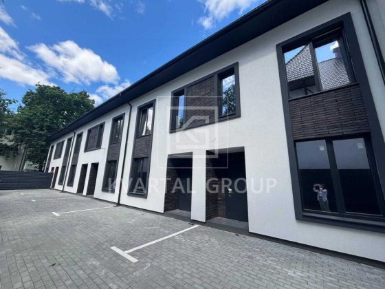 БЕЗ КОМІСІЇ, Центр, парк Незнайка, готовий таун, Розтермінування ТАК Ірпінь