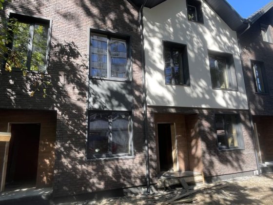 Таунхаус в Ірпені в крутій локації! Вул.Київська Ирпень