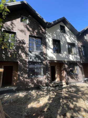 Таунхаус в Ірпені в крутій локації! Вул.Київська - фото 1