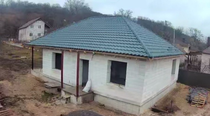 Продам приватний будинок в м.Полтава - фото 1