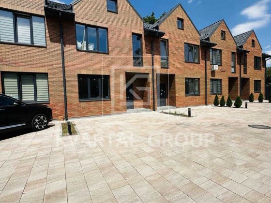 БЕЗ КОМІСІЇ! цегляний ТаунХаус без ремонту. ПАСПОРТНИЙ стіл Ірпінь