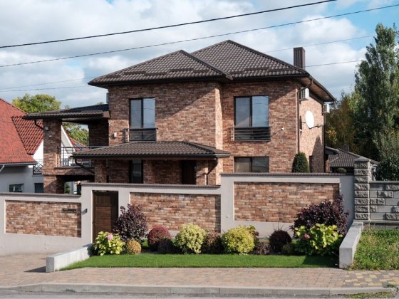 Продаж елітного будинку по вул.Бурштинова "Зелене господарство" Рівне