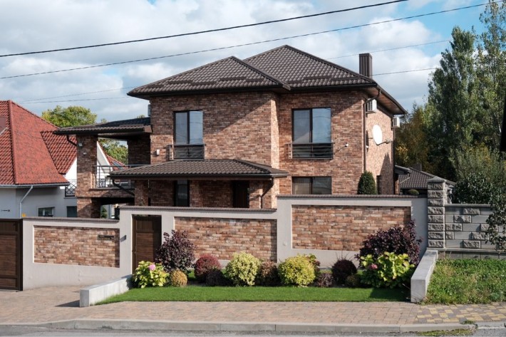 Продаж елітного будинку по вул.Бурштинова "Зелене господарство" - фото 1