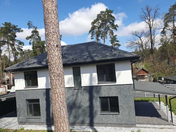 Сучасний  та функціональний будинок в Лісовій частині Бучі Буча