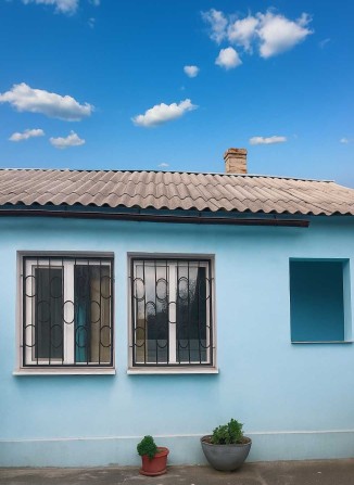 Будинок. Тролейбусна зупинка Геологічна. Загороджений двір. Центр 15хв - фото 1