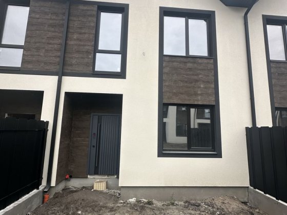 Таунхаус Буча розтермінування єоселя сертифікат бучанський парк Буча