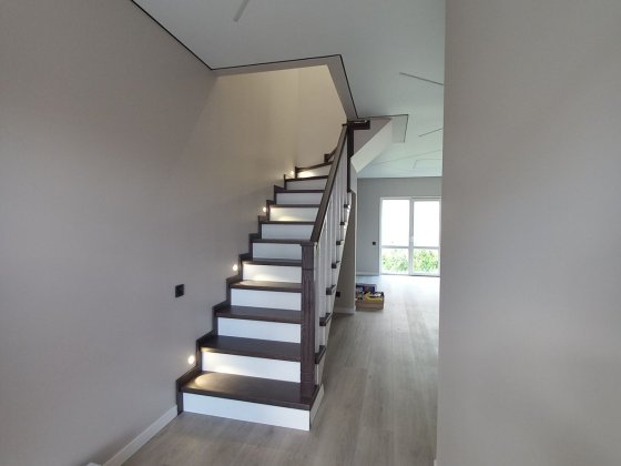 Продаж котеджу з міськими комунікаціями без комісії Ровно