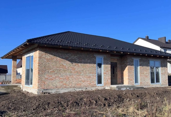 VPПродаж будинку з великою терасою  в місті - фото 1