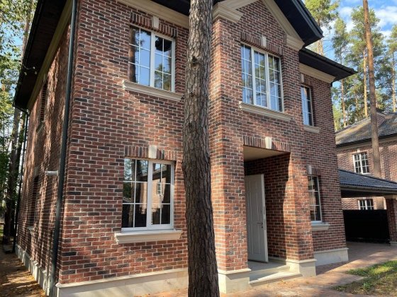 Тут не просто живуть — тут будують спогади, будинок у Бучі, Ваш дім! Буча