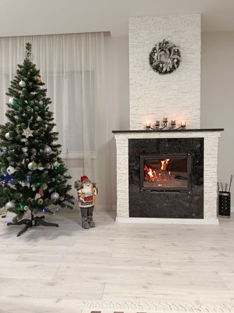 Продається котедж з ремонтом та гаражем - фото 1