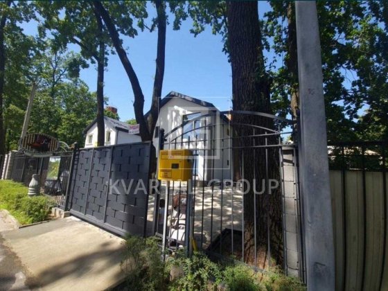 Продам будинок в Бучі  навпроти парку! Топова локація. ГАЗ! Буча