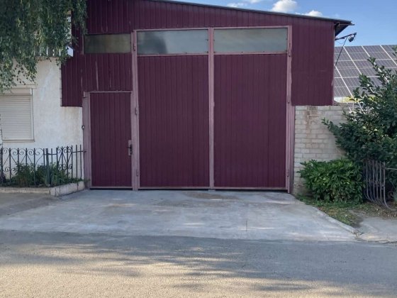 Продаж Будинок +магазин Центральноміський Карнаватка 8м хв на авто Кривий Ріг