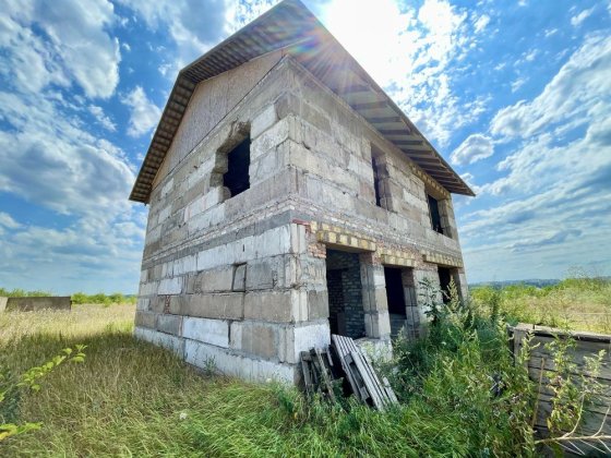 Продаж будинку. Кресівський 2 за 5 Зарічним Кривий Ріг