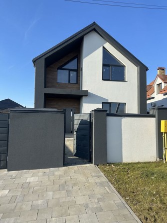 Готовий будинок на 6 сотках! Ірпінь! 10 хв від Києва - фото 1