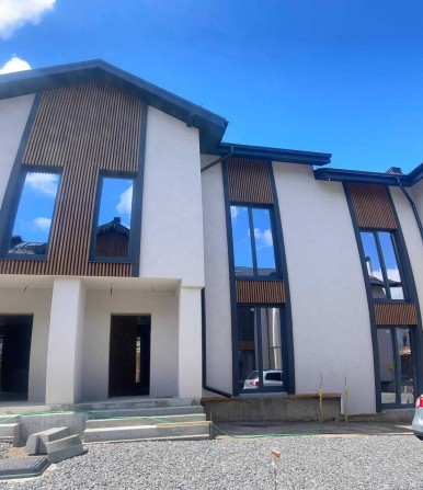 Таунхаус для вашої родини в зеленому серці Ірпеня 100 м² +горище 45 м² - фото 1