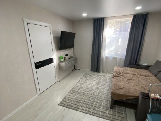 2 комн.дом в центре. Продажа или обмен на жильё большей площади Полтава