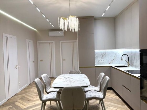 Продам Розкішний Будинок! Рівне