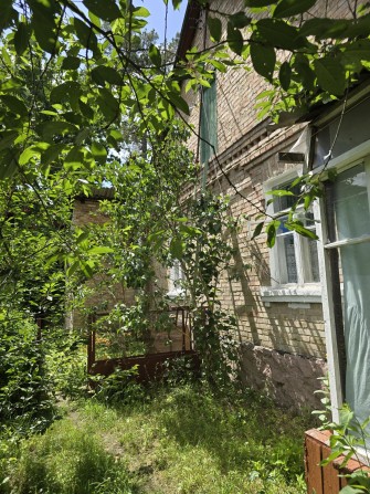 Частина будинку в Ірпені поруч з парком Незнайки, 9.7сот ділянка! - фото 1