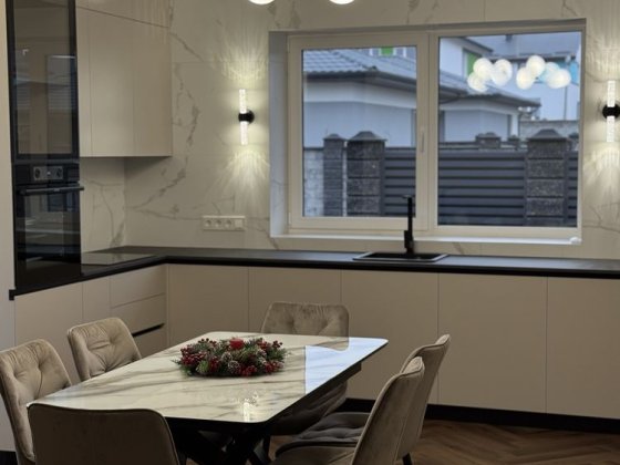 Укомплектований будинок - двоян! Рівне