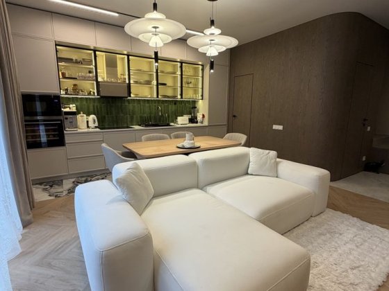 Котедж з ремонтом.район Бам Ужгород