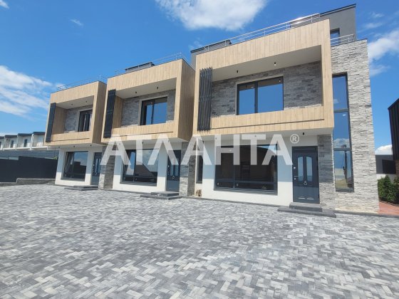 Таунхаус зданий в експлуатацію Чернівці