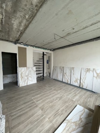 Танхаус з майже закінченим ремонтом.Ціна здивує! - фото 1