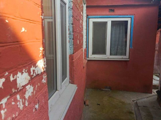 ТЕРМІНОВО недорога частина будинку в центрі Чернигов