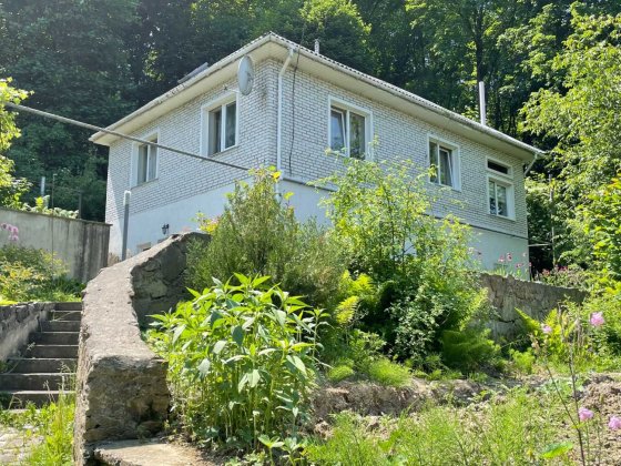 Продам, обменяю окремий будинок Чернівці