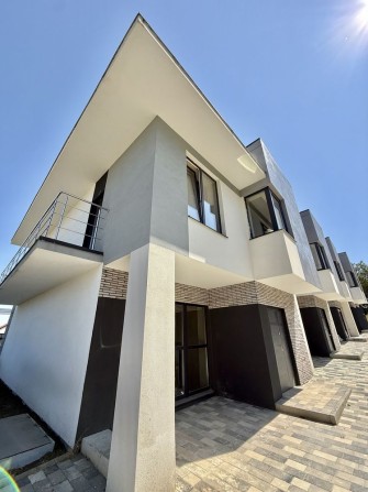 Продам 3-поверховий таунхаус по вул.Кременецька,єОселя,розтермінування - фото 1